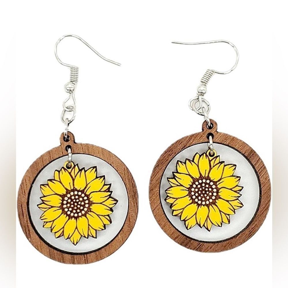 3/ $15 Brand New Sunflower Drop earrings